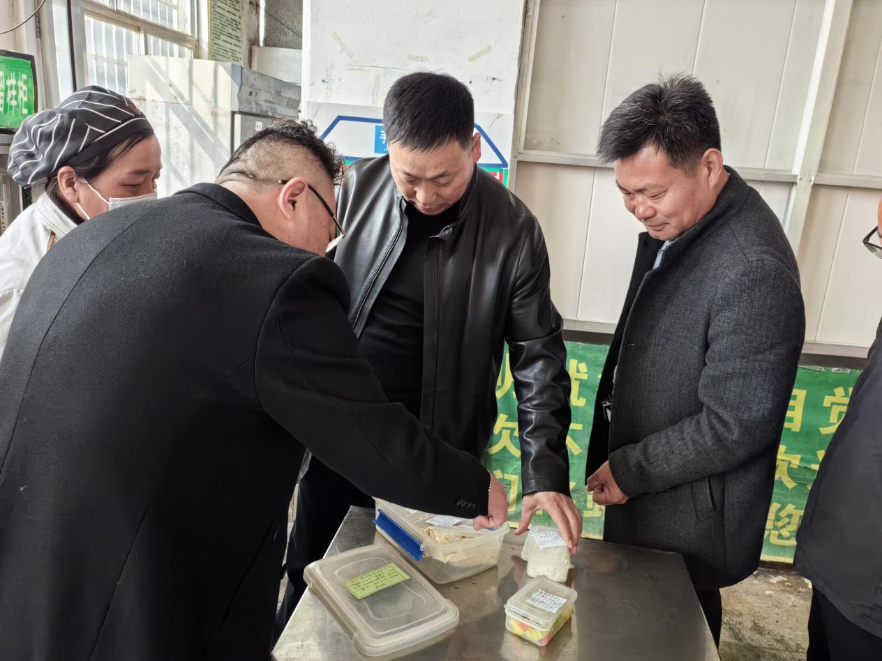 春季校园食堂检查1