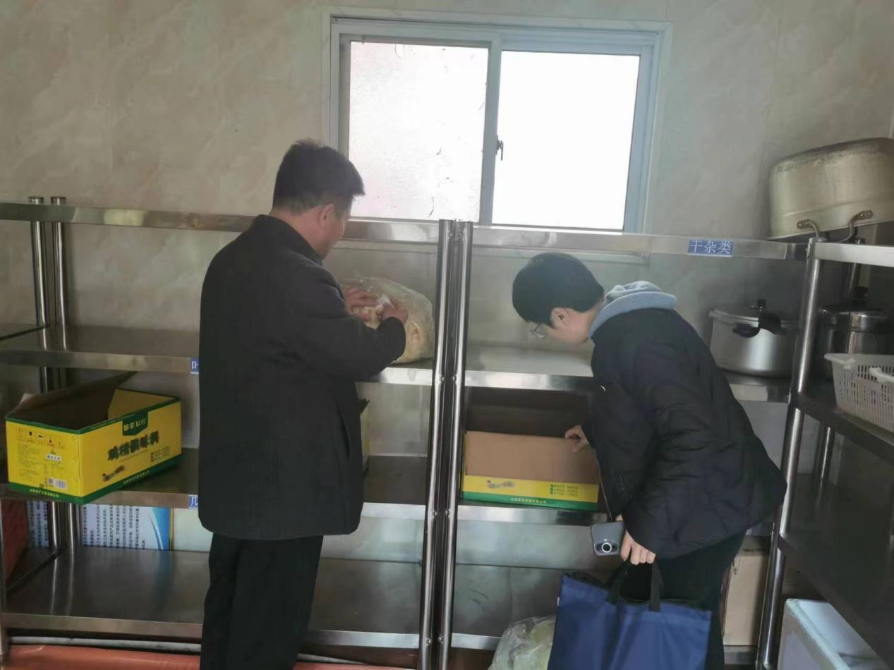春季校园食堂2